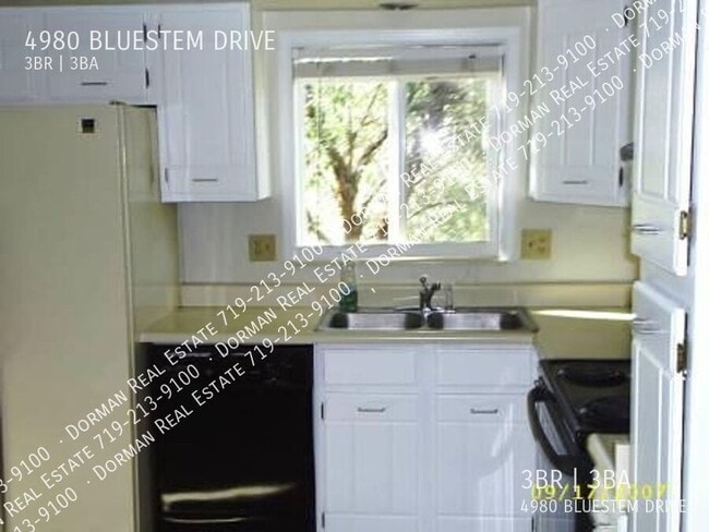 Building Photo - 4980 Bluestem Dr