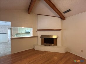 Building Photo - 11 La Mesa Dr