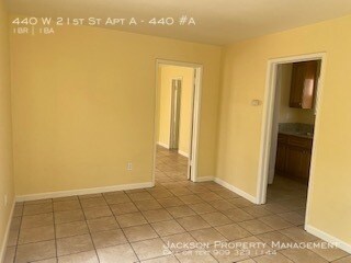 Foto del edificio - 440 W 21st St