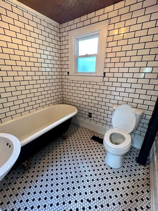 Downtown Marion Rental! House Rental in Marion, NC