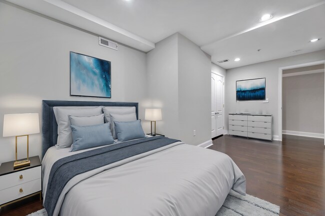 Building Photo - 1321 Euclid St NW