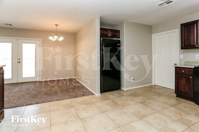 Building Photo - 3837 S Syracuse Dr