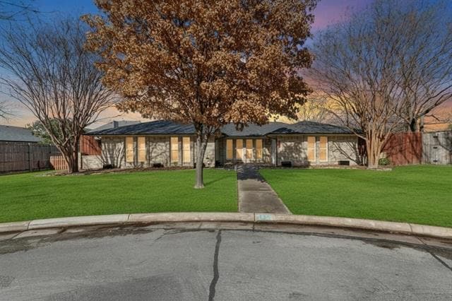 Foto del edificio - 609 Lake Ridge Dr