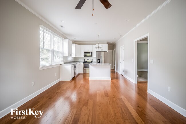 Foto del edificio - 1331 Addykay Pl