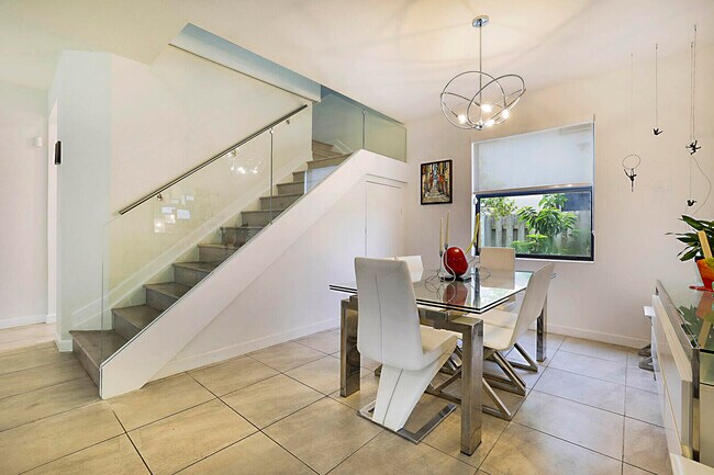 Foto del edificio - 21040 NE 2nd Ct