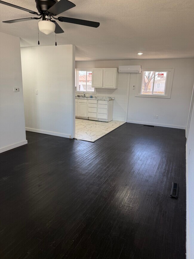 Foto del edificio - 1825 G St NW