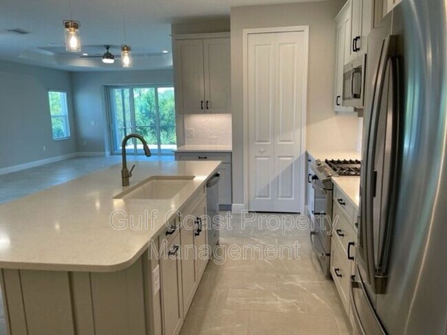 Building Photo - 12689 Palatka Dr