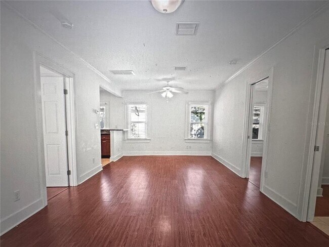 Foto del edificio - 1160 Grove St