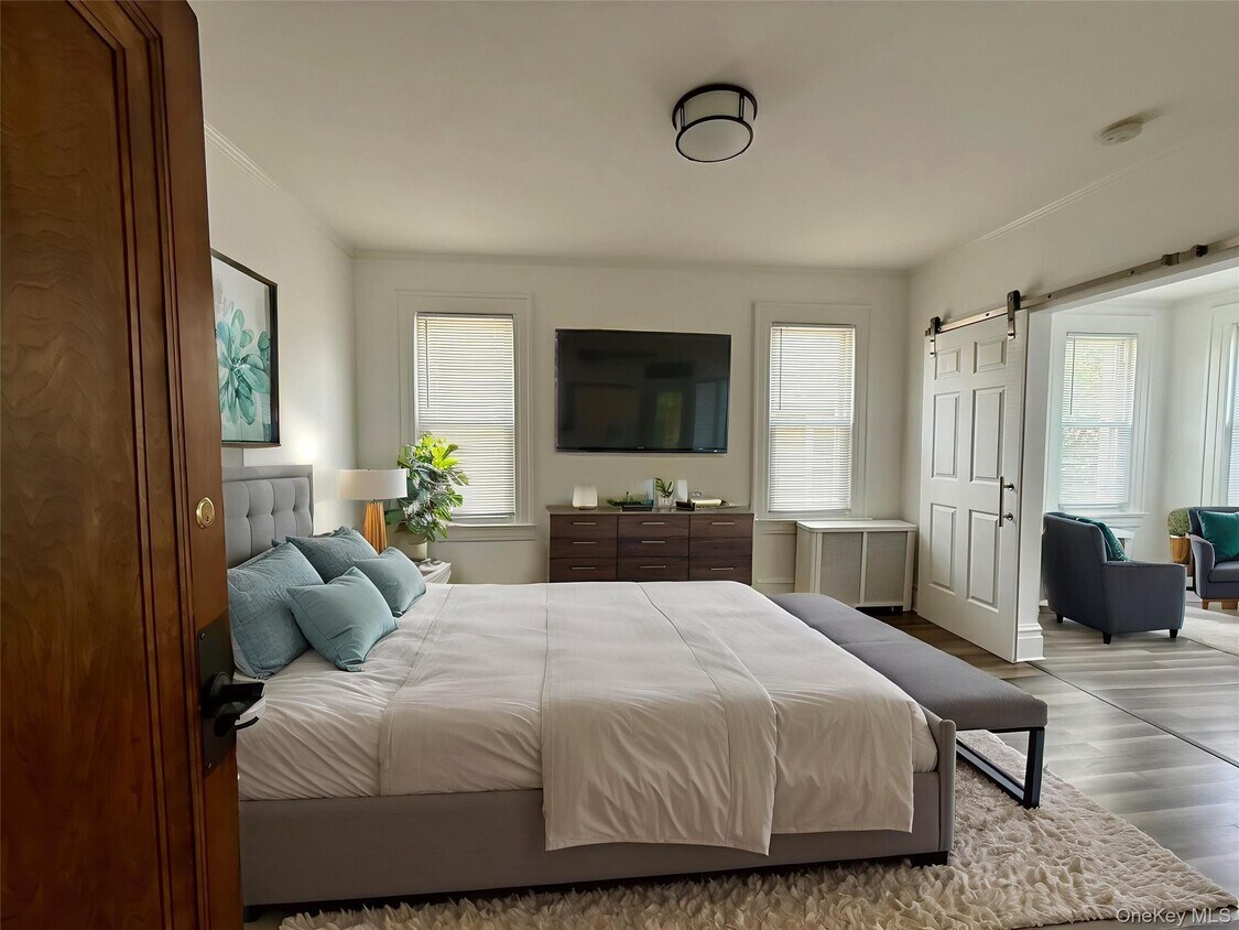 Foto principal - 78-52 85th St