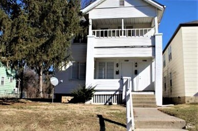 Primary Photo - 1154 Wilson Ave