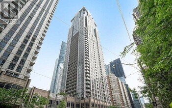 Building Photo - 761 Bay St.