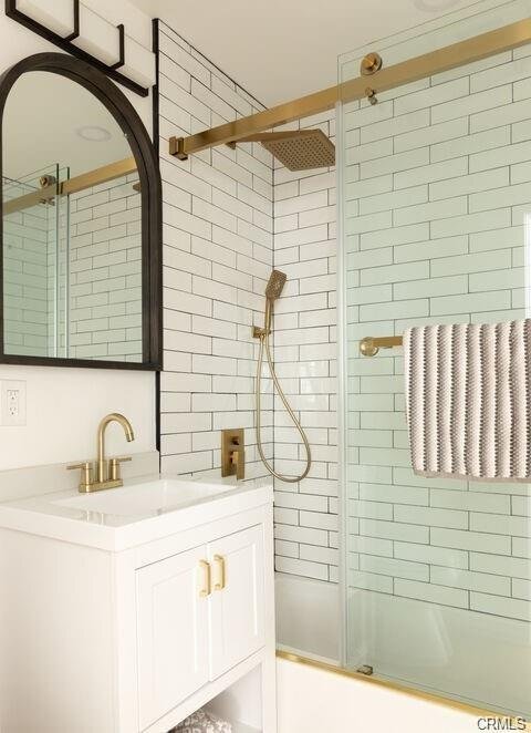 Foto del edificio - 12812 Greene Ave