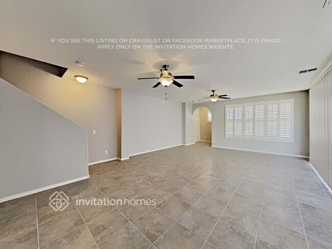 Building Photo - 4239 E Pony Ln