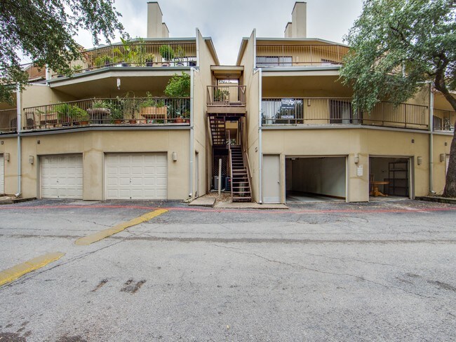 8642 Fredericksburg Rd Unit 308, San Antonio, TX 78240 - Condo for Rent