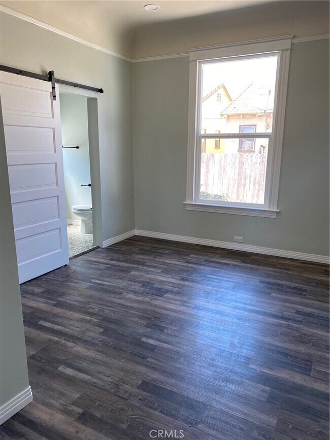 Foto del edificio - 7084 Canyon Rd