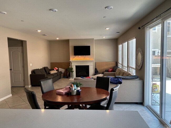 Building Photo - 5145 Kolton Pl