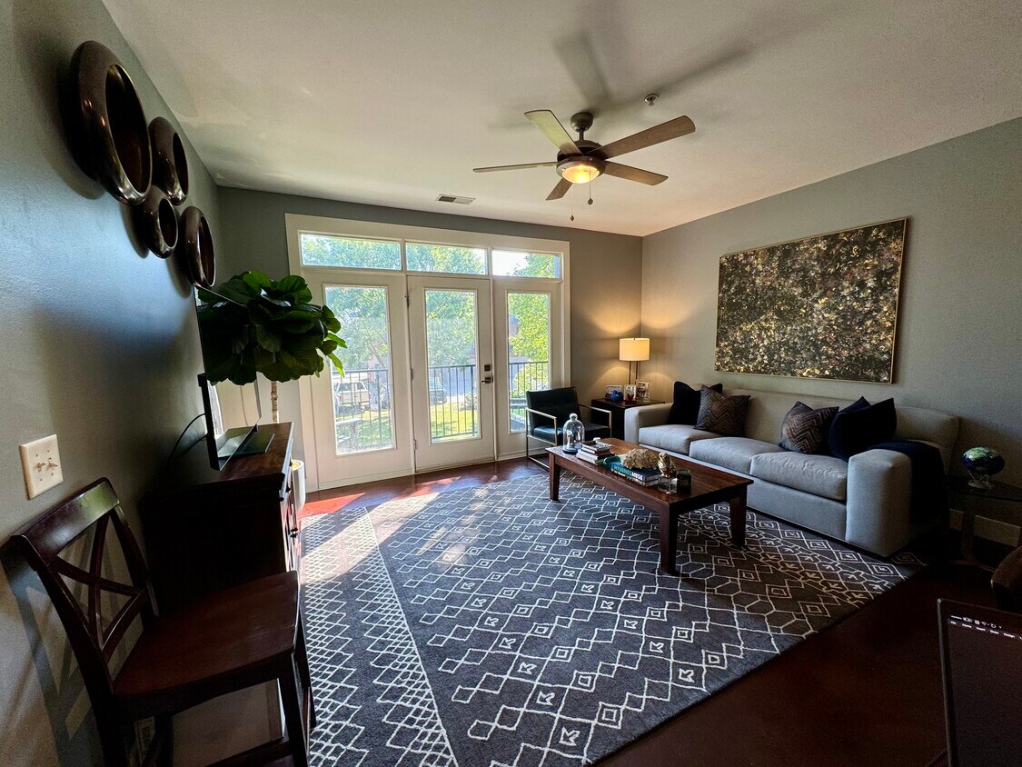 Foto principal - 817 3rd Ave N