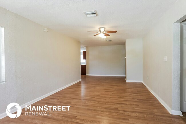 Foto del edificio - 1548 SW 28th Terrace