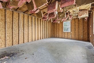 Building Photo - 504 Miller Dr Building Photo - 504 Miller Dr