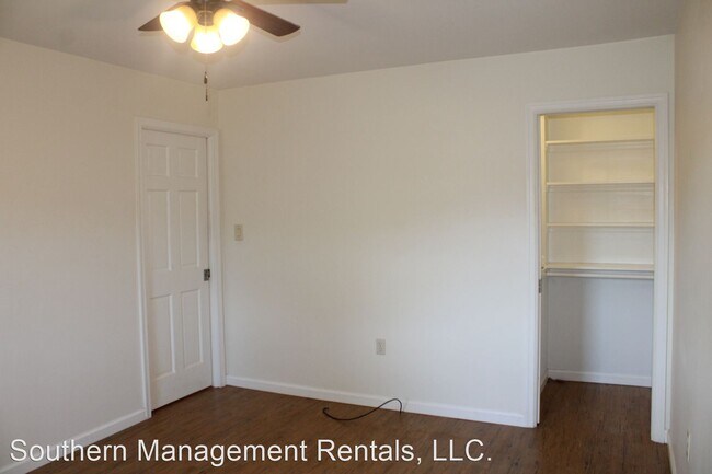 Building Photo - 1 br, 1 bath House - 65 C Twin Hills Rd