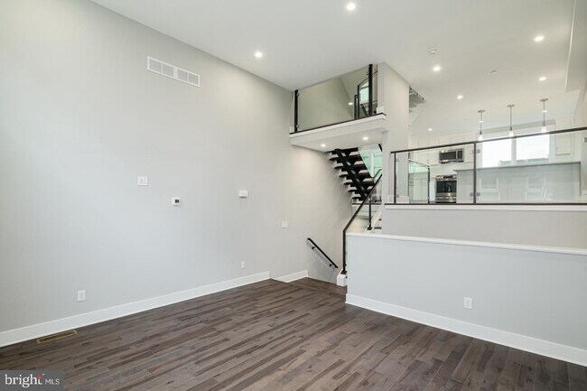 Foto del edificio - 1324 S Woodstock St