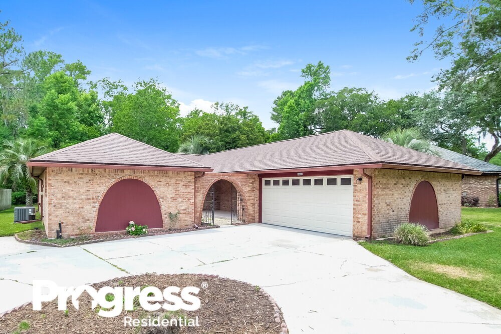 Foto principal - 8668 Osprey Ln