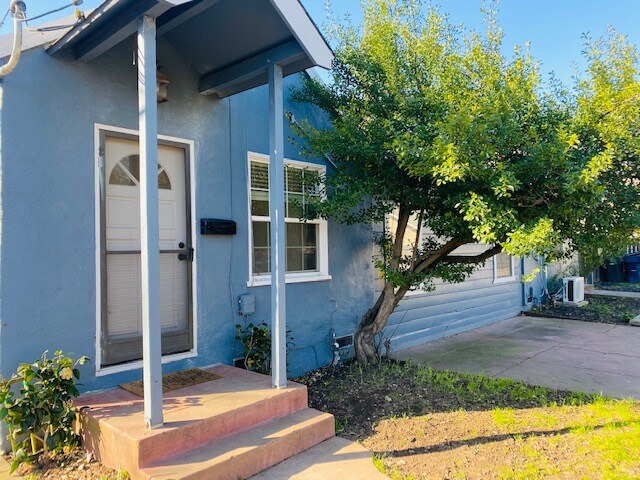 Foto principal - 3951 69th St