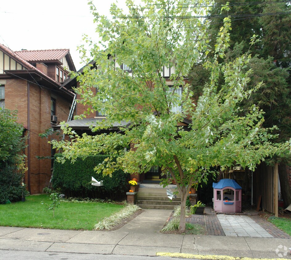 Building Photo - 1511 Jackson St