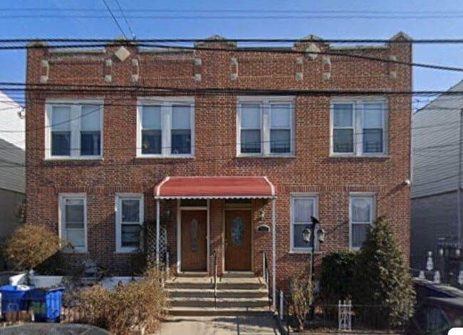 Photo - 740 Revere Ave Apartment