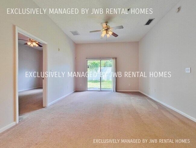 Building Photo - 7051 Deer Lodge Cir