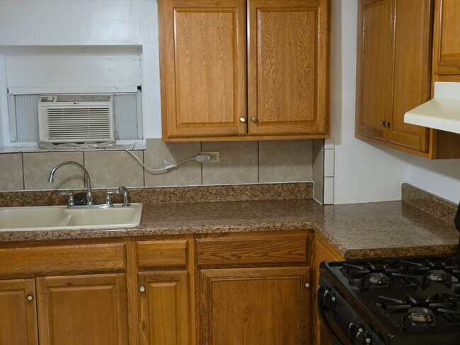 Foto del edificio - 1408 W 94th St