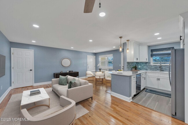 Building Photo - 75 Wharfside Dr