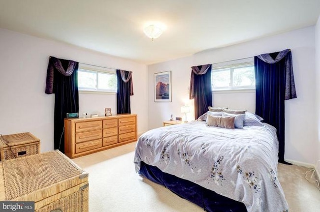 Building Photo - Affordable and Convenient - Redline Metro ...