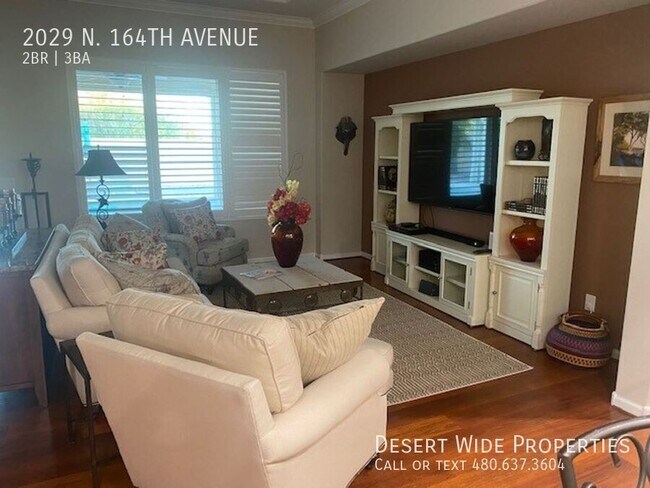 Foto del edificio - 2029 N 164th Ave