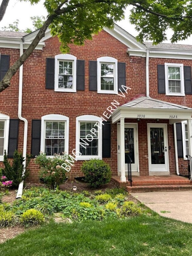 Photo - 3030 S Buchanan St-