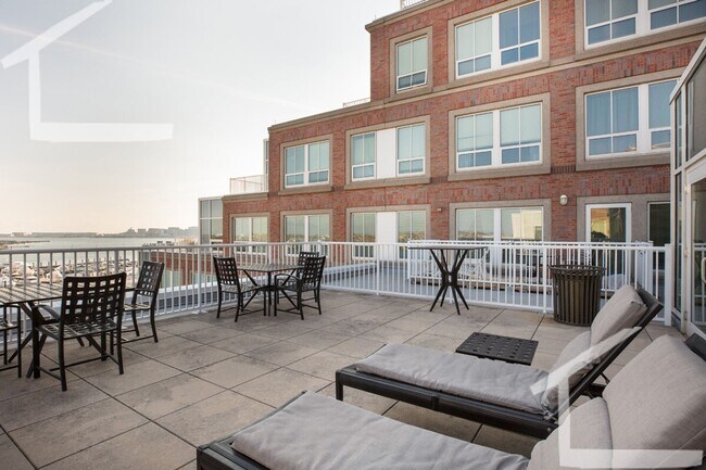 Foto del edificio - Gorgeous Harborview at the Navy Yard