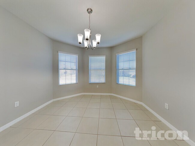 Foto del edificio - 244 Hamlet Rd