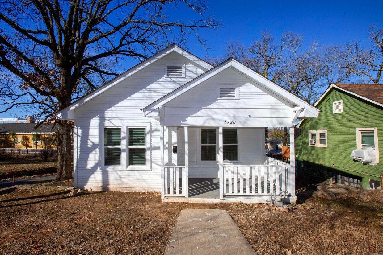 Primary Photo - 3720 Maryland Ave