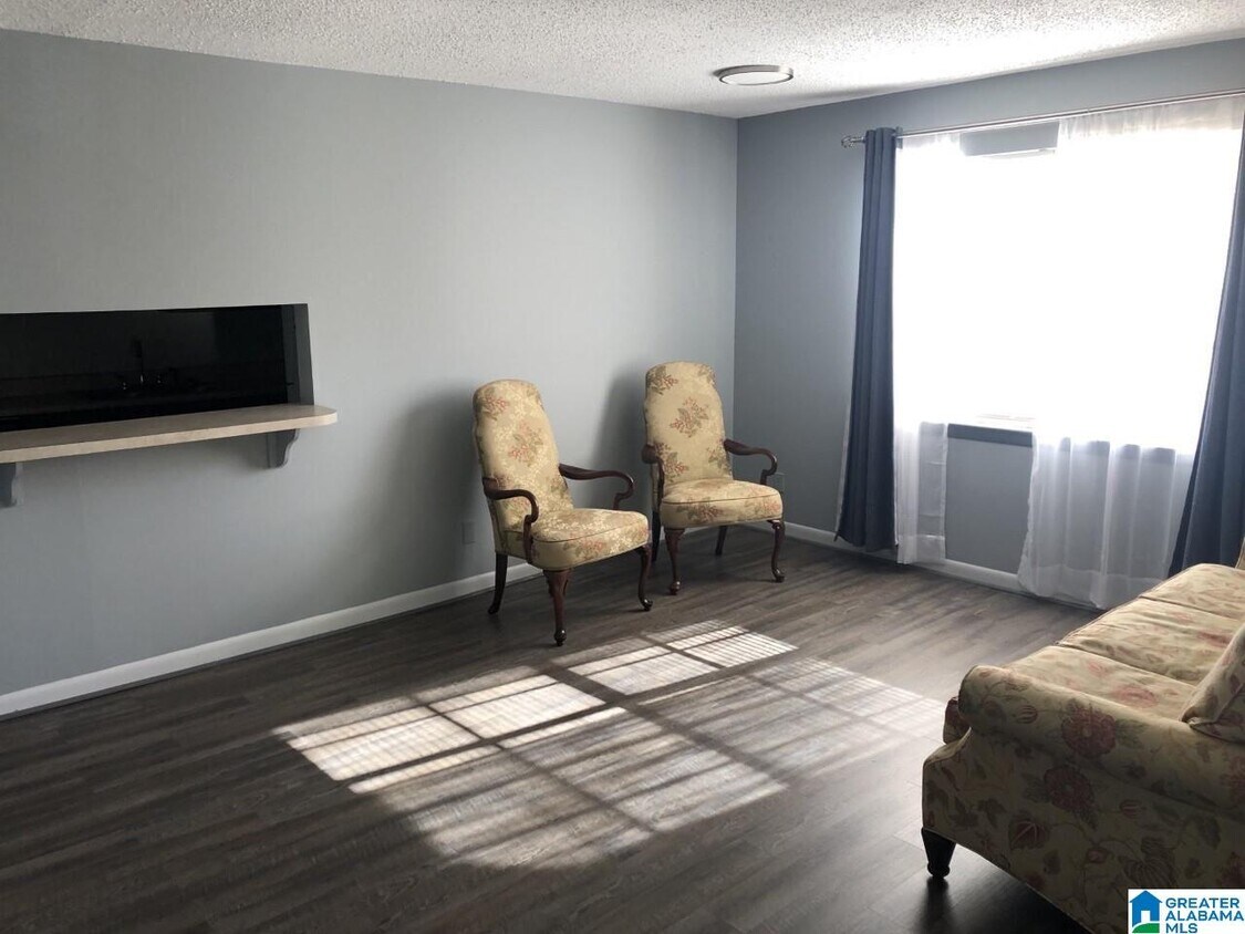 Foto principal - 2900 Highland Ave