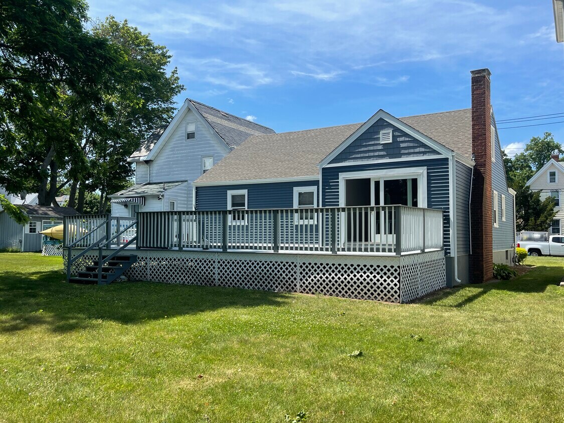 12 Prospect Pl, West Haven, CT 06516 House Rental in West Haven, CT
