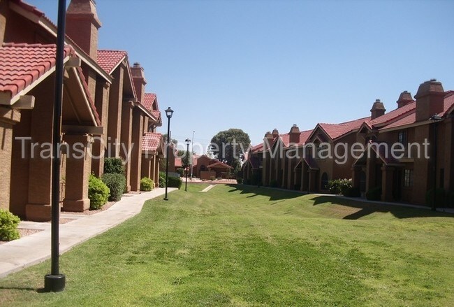 Foto del edificio - 6262 E Brown Rd
