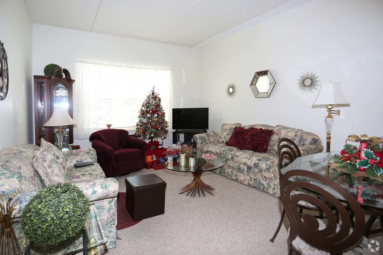 Shaarey Zedek Apartments 55+ Apartments in Amherst, NY