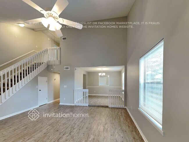 Foto del edificio - 10828 Losco Jct Dr