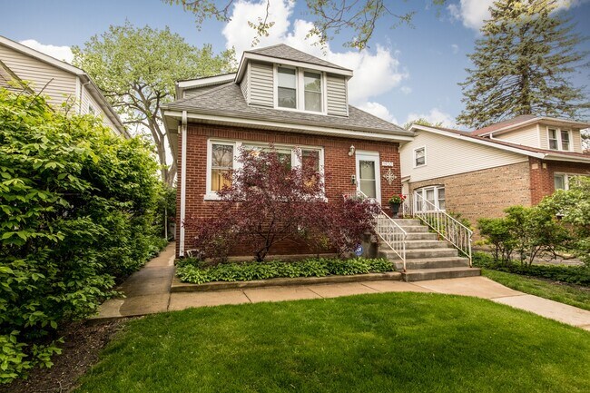 Front of Property - 1920 Dodge Ave