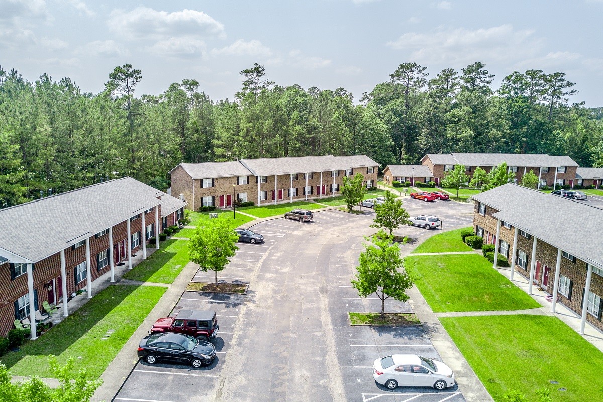 Primary Photo - Beaver Creek Apartments