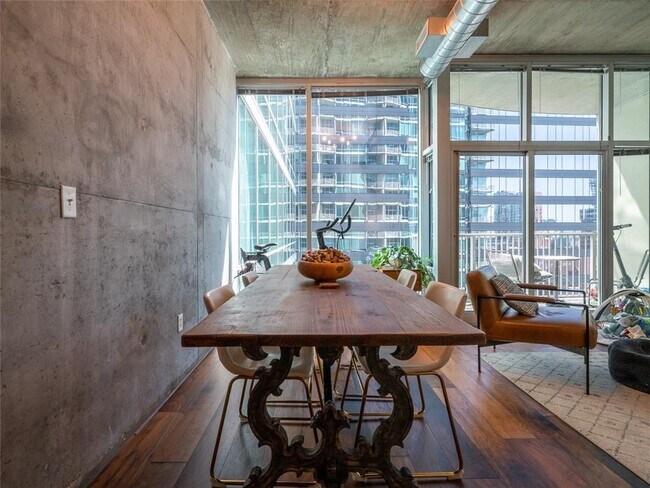 Foto del edificio - 923 Peachtree St NE