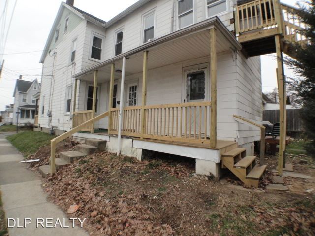 Primary Photo - 452 S 21st St