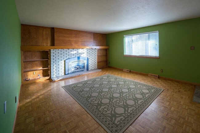 Building Photo - 8323 W 70th Pl