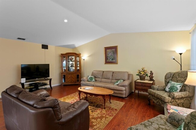 Foto del edificio - 1343 Highland Ave NW