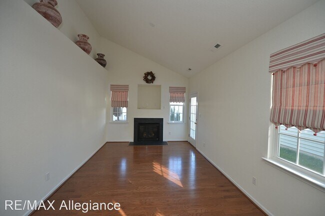 Building Photo - 3 br, 2.5 bath House - 3737 CAINHOY LANE